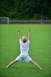 开云体育下载app-校园体育活动促进团队协作，学校体育团体凝聚力发展的途径和方法